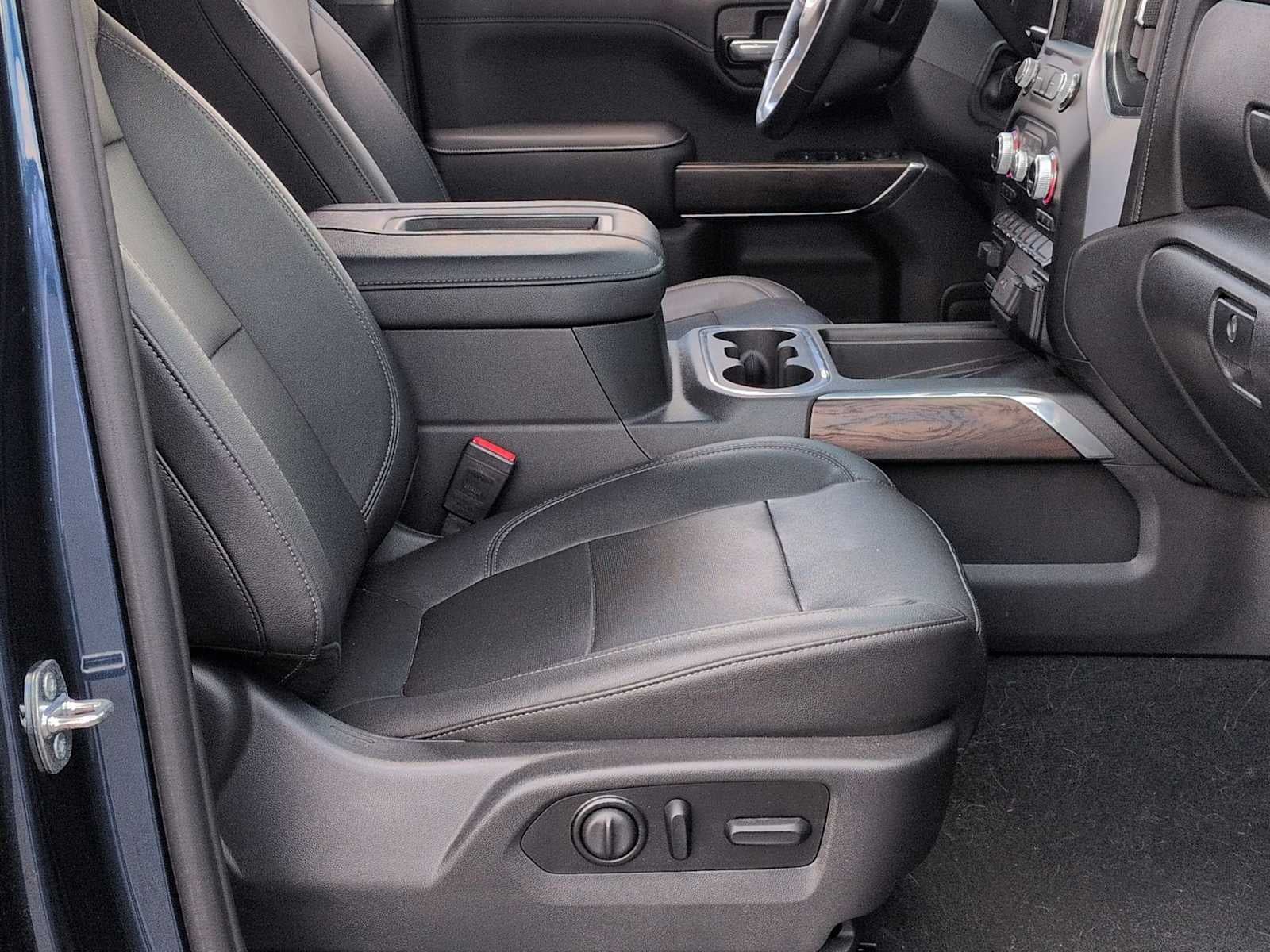 GMC Sierra 1500 SLT 2021