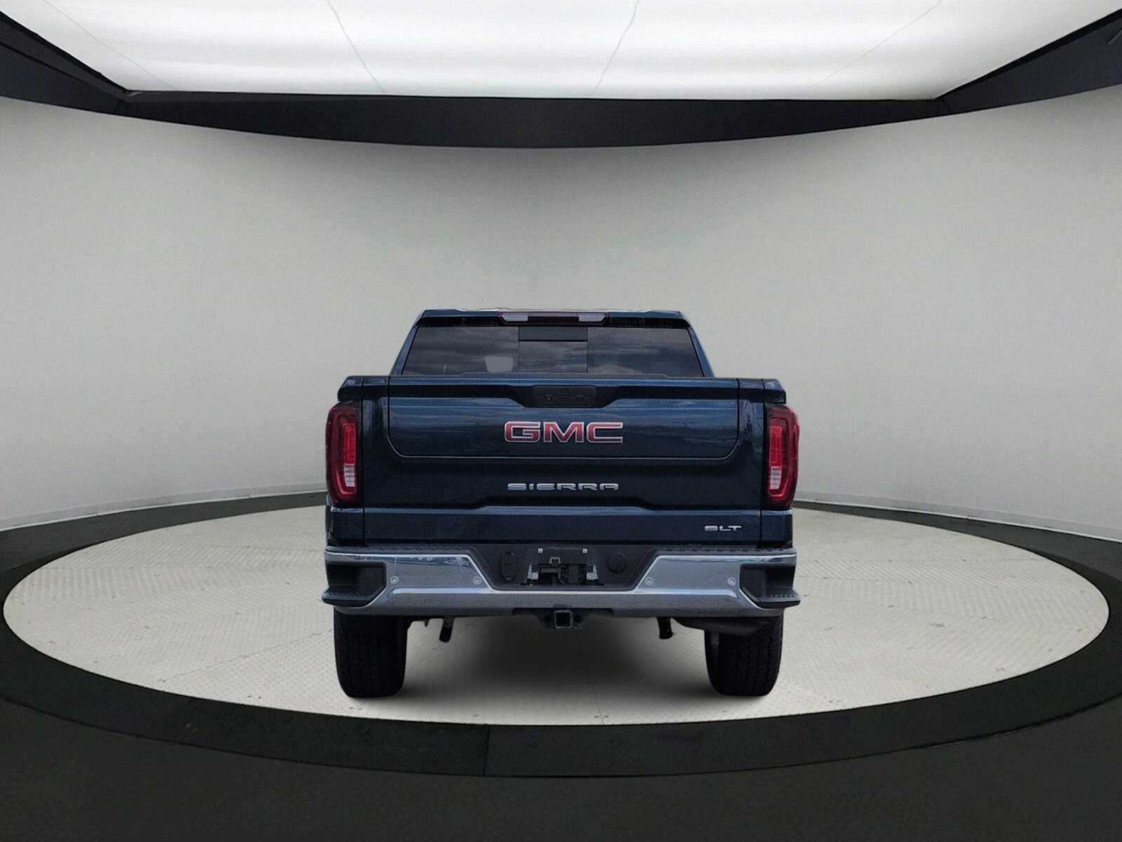 GMC Sierra 1500 SLT 2021