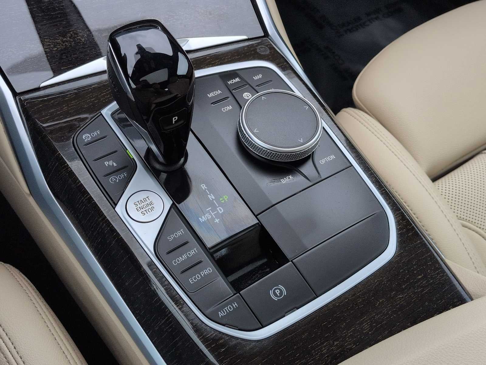 2022 BMW Serie 3 330i xDrive