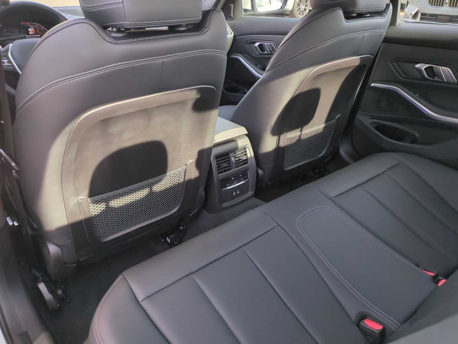 2022 BMW 330i xDrive 330i xDrive