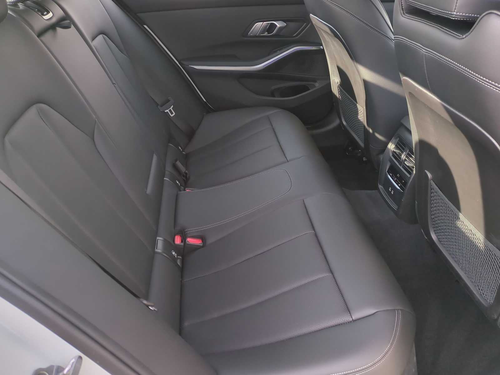 2022 BMW 330i xDrive 330i xDrive