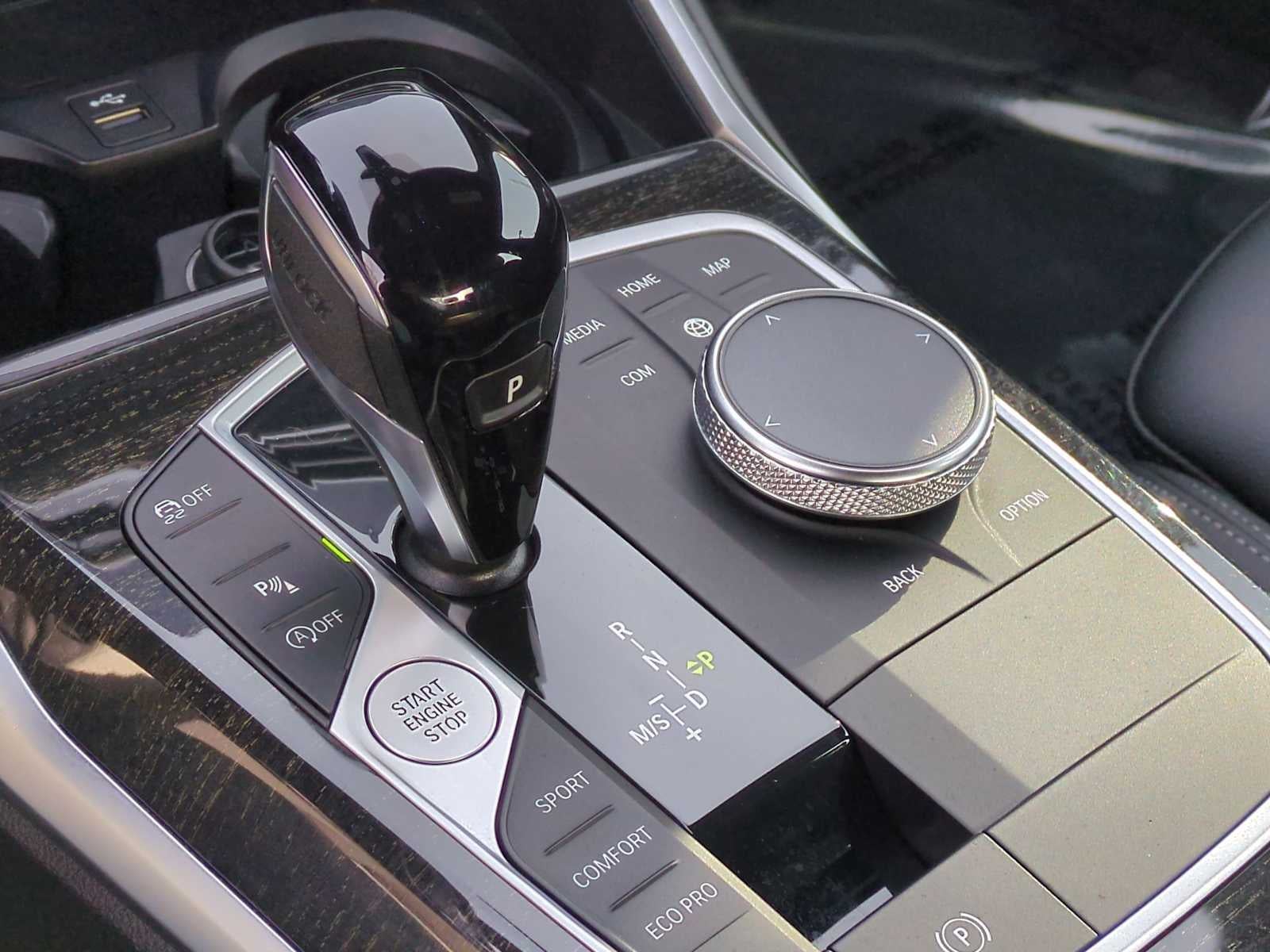 2022 BMW 330i xDrive 330i xDrive