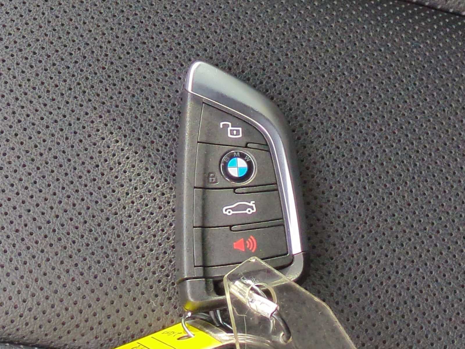 2022 BMW 330i xDrive 330i xDrive