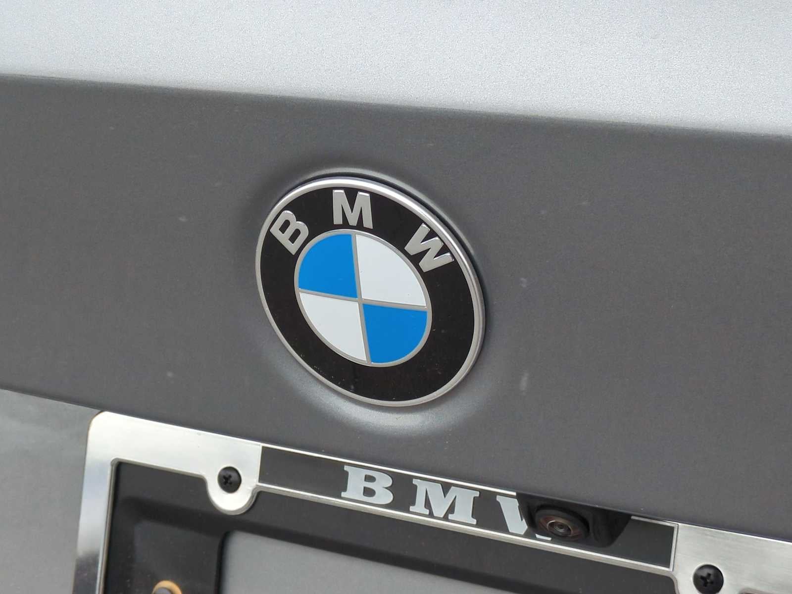 2025 BMW 330i xDrive 330i xDrive