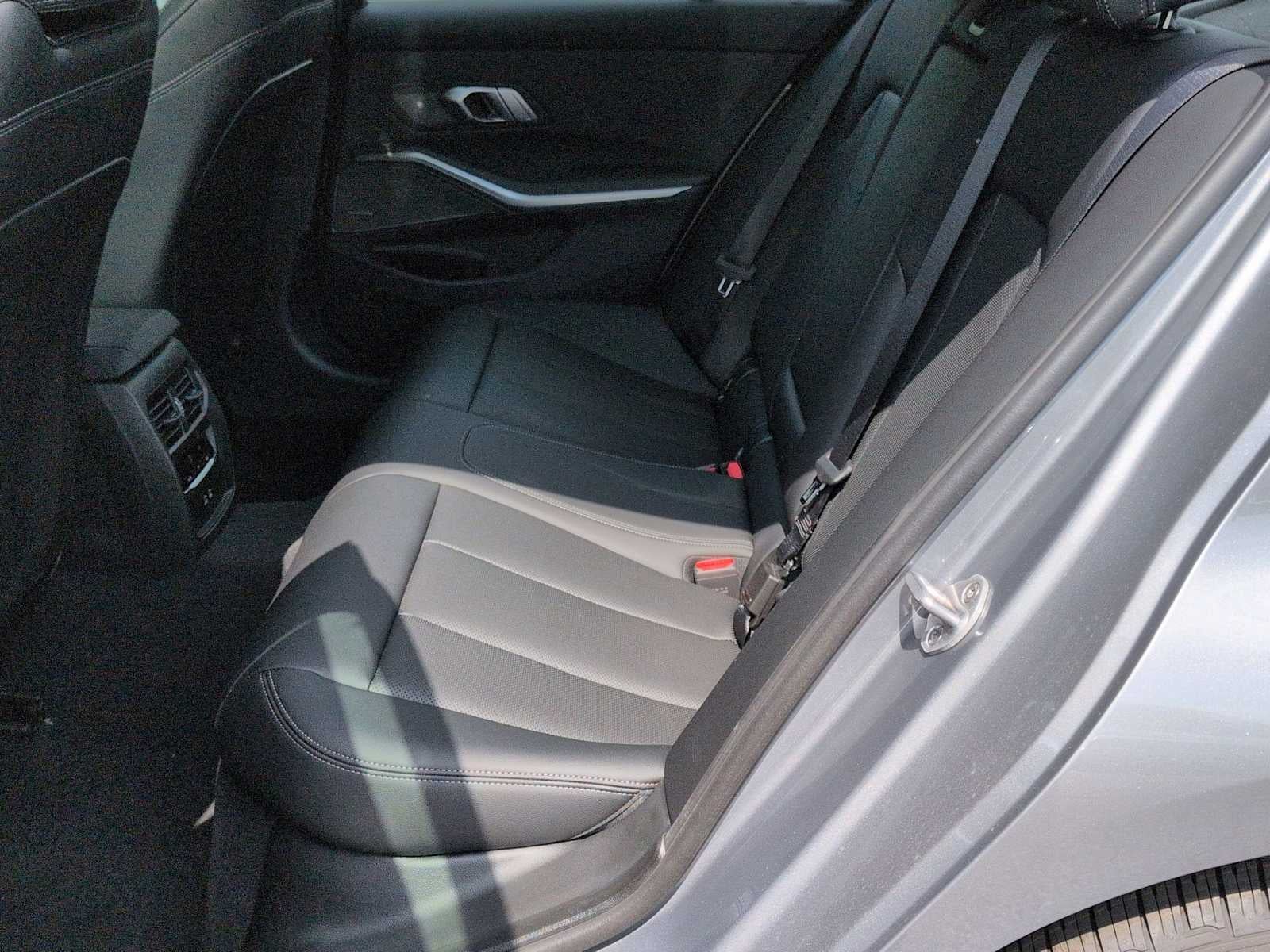 2026 BMW Serie 3 330i NA xDrive