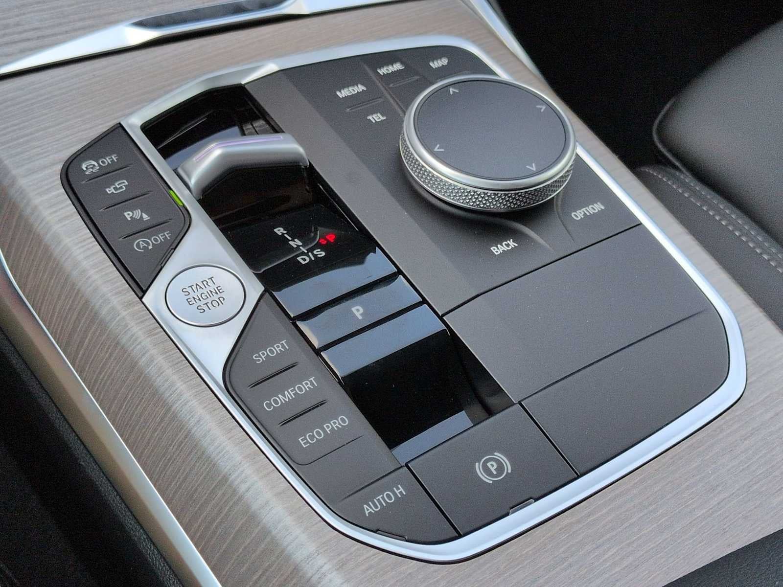 2026 BMW Serie 3 330i NA xDrive