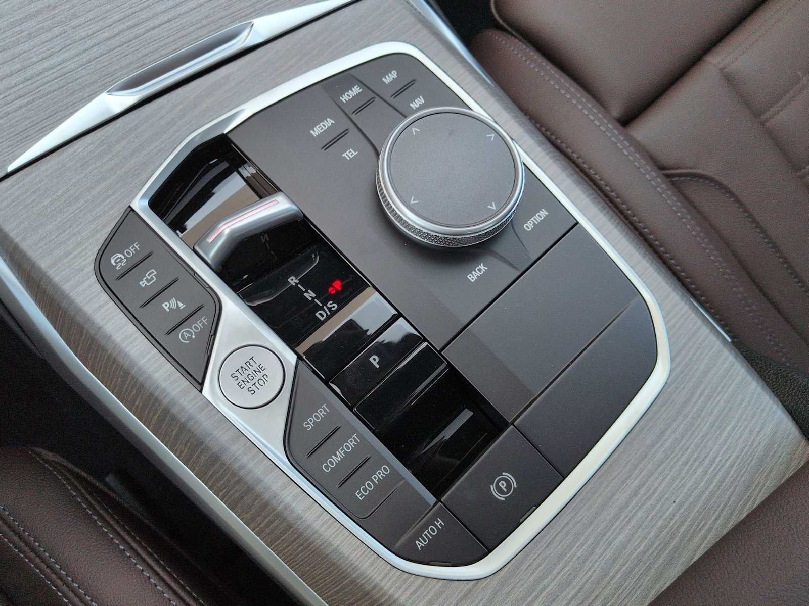 2026 BMW Serie 3 330i NA xDrive
