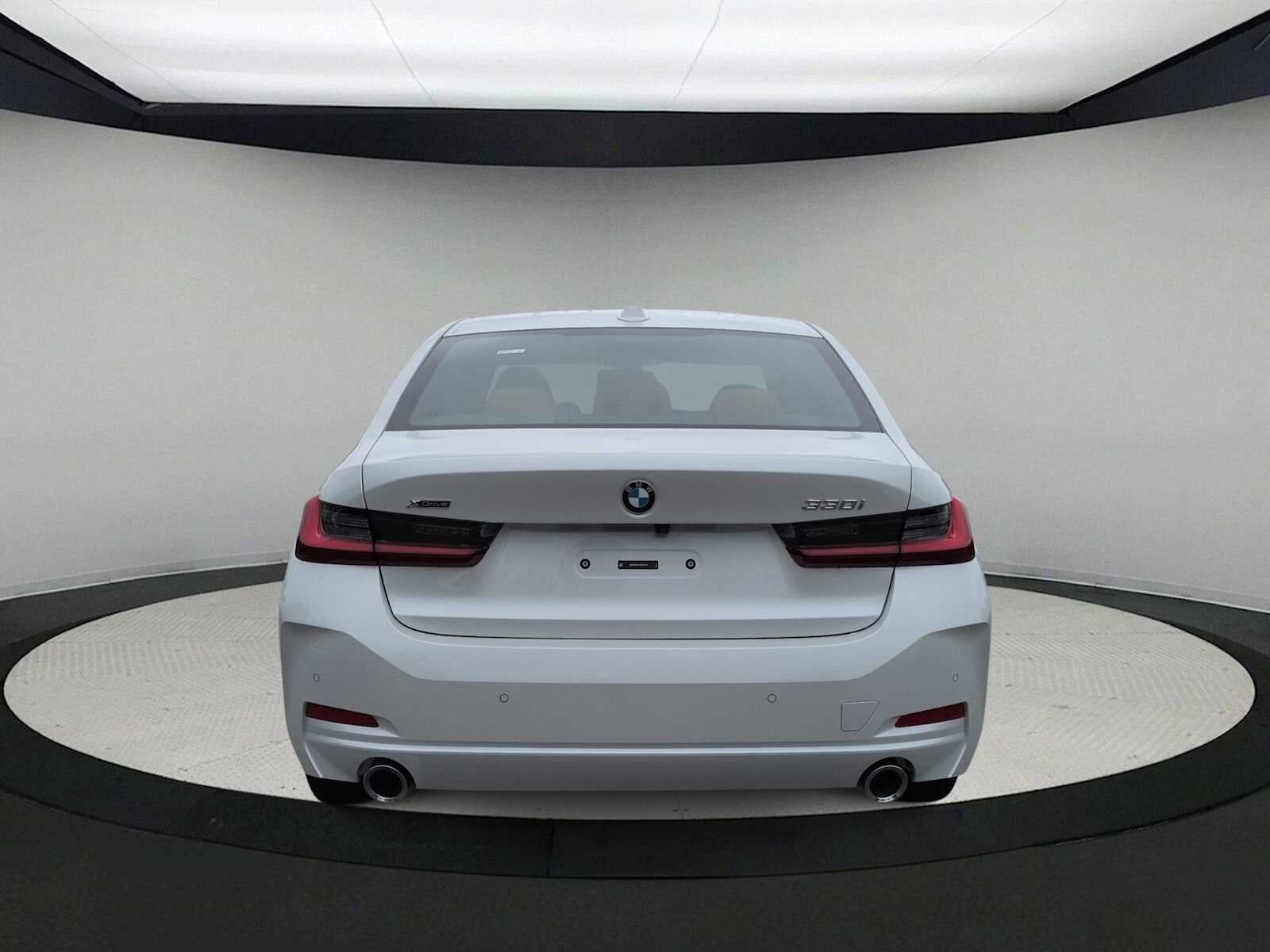 2026 BMW Serie 3 330i NA xDrive