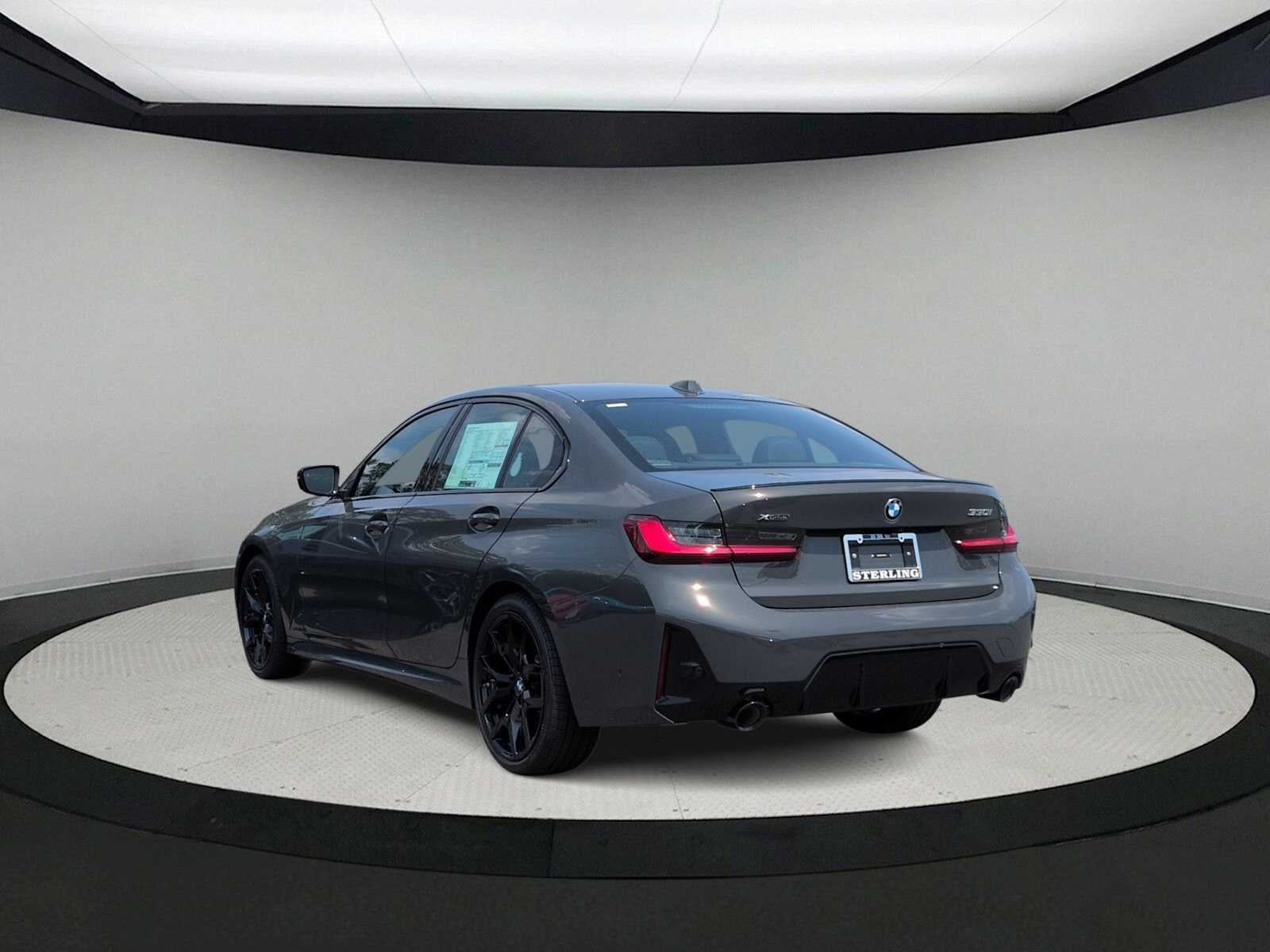 2026 BMW Serie 3 330i NA xDrive