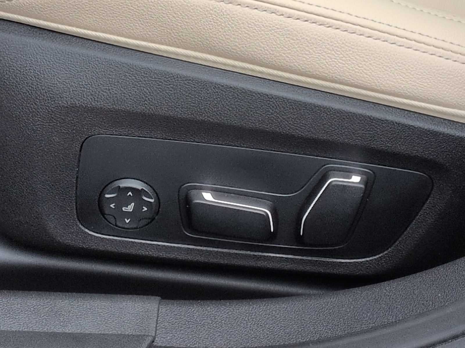 2026 BMW Serie 3 330i NA xDrive