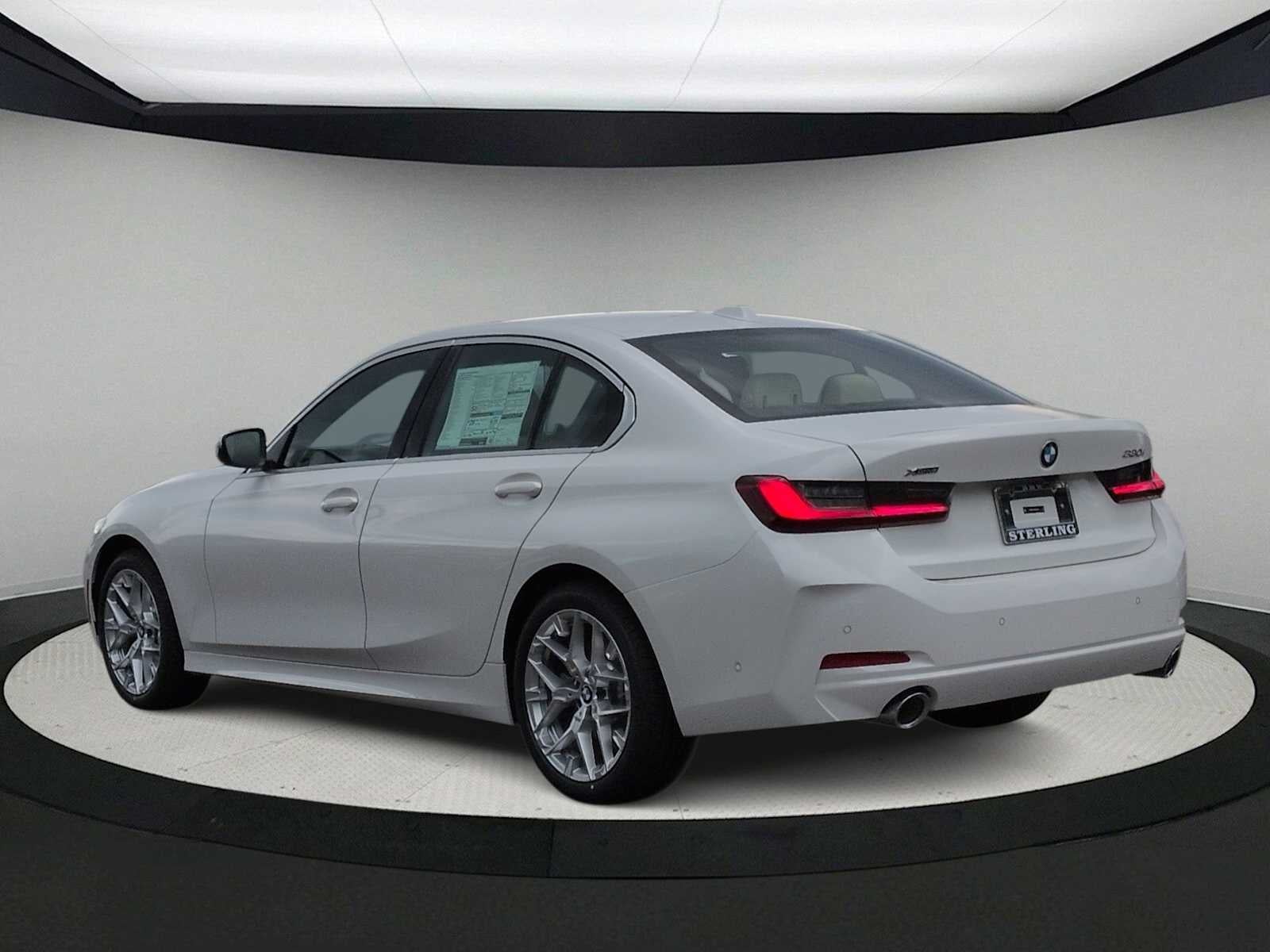 2026 BMW Serie 3 330i NA xDrive