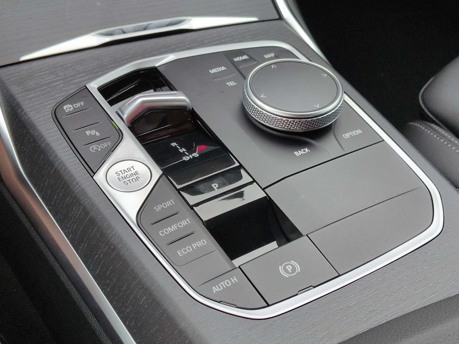 2026 BMW Serie 3 330i NA xDrive
