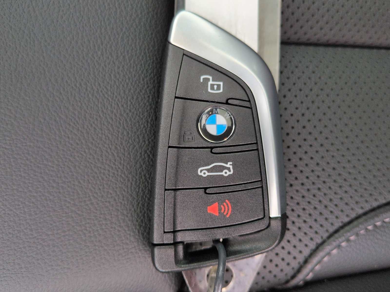 2026 BMW Serie 3 330i NA xDrive