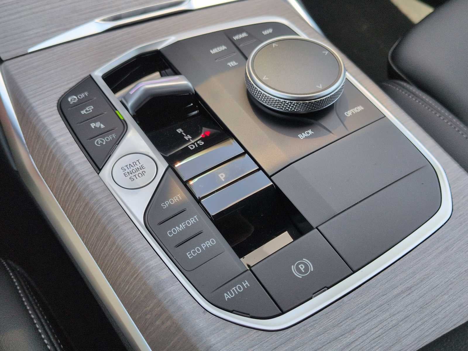 2026 BMW Serie 3 330i NA xDrive