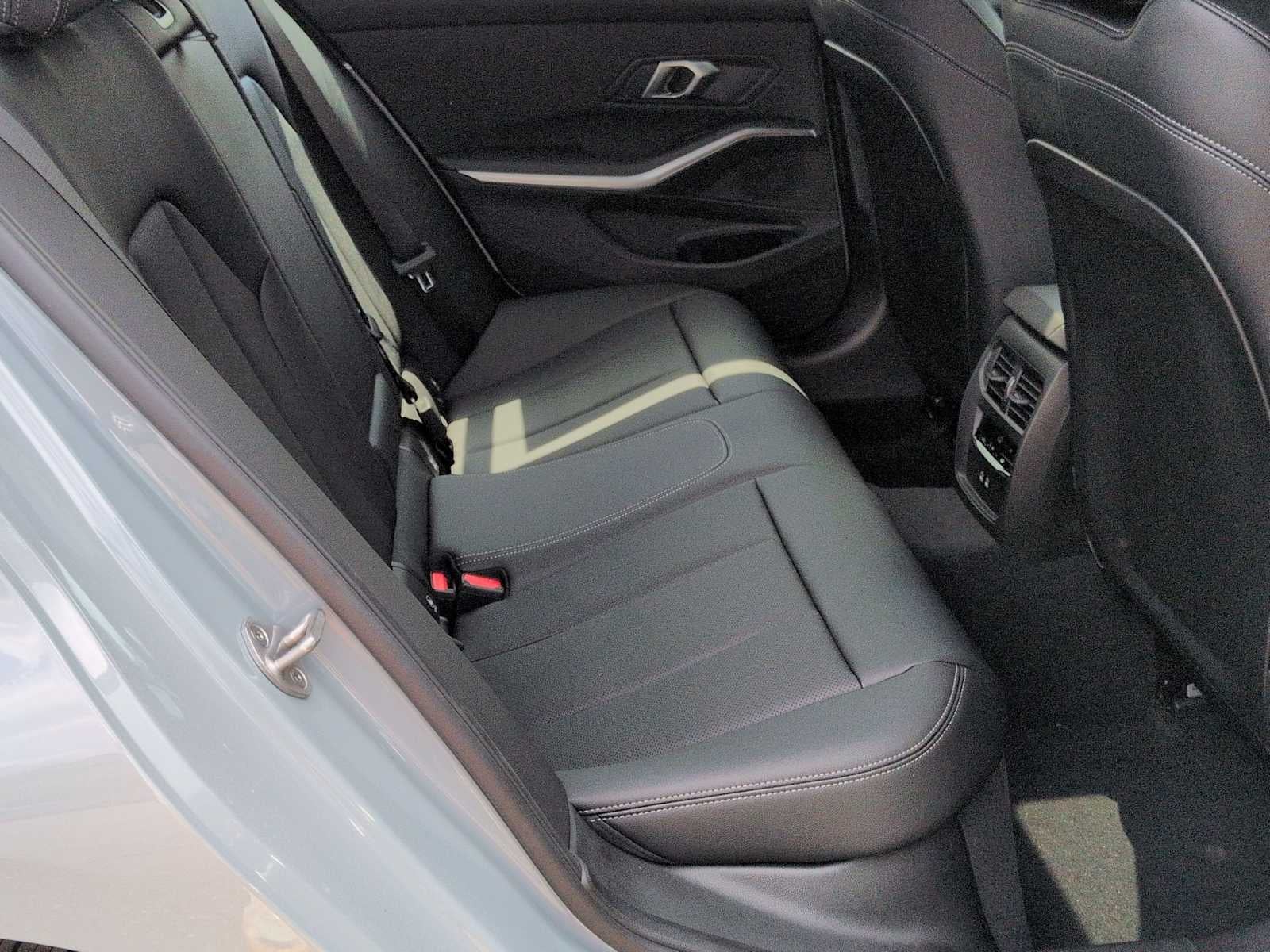 2026 BMW Serie 3 330i NA xDrive