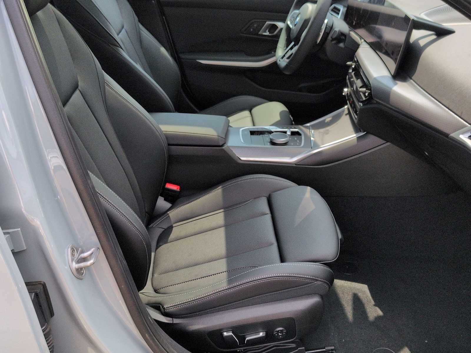 2026 BMW Serie 3 330i NA xDrive
