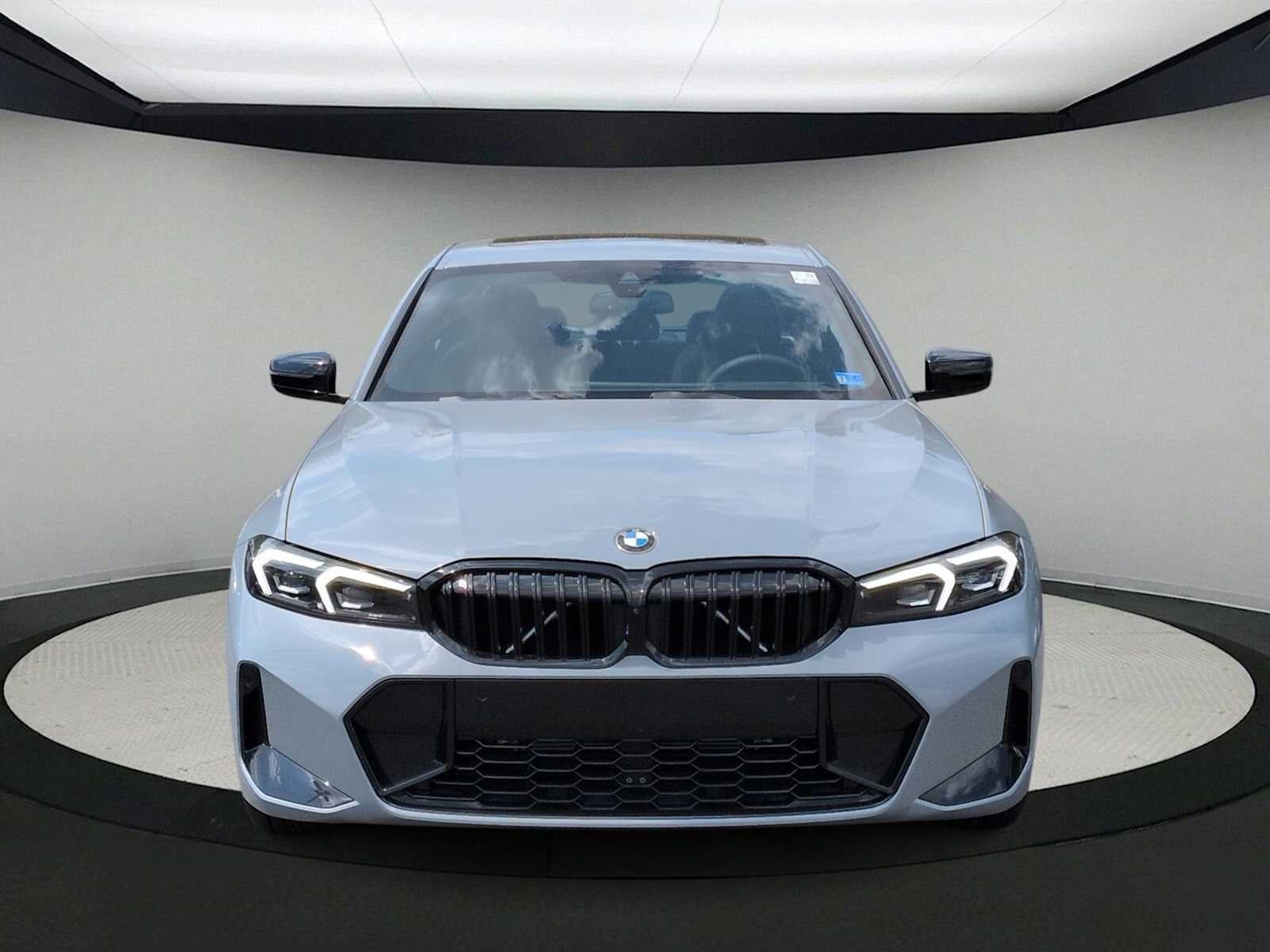 2026 BMW Serie 3 330i NA xDrive