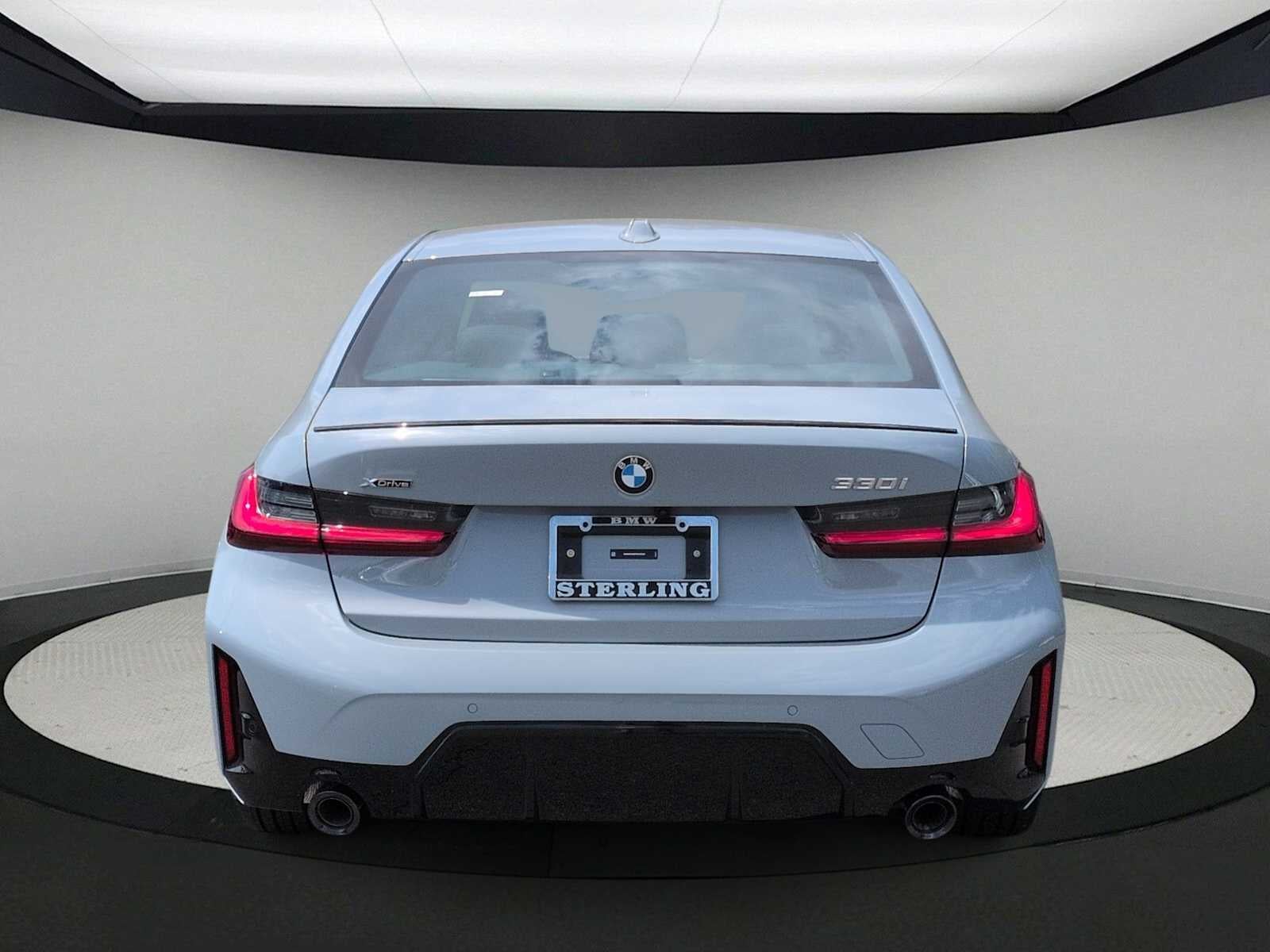 2026 BMW Serie 3 330i NA xDrive