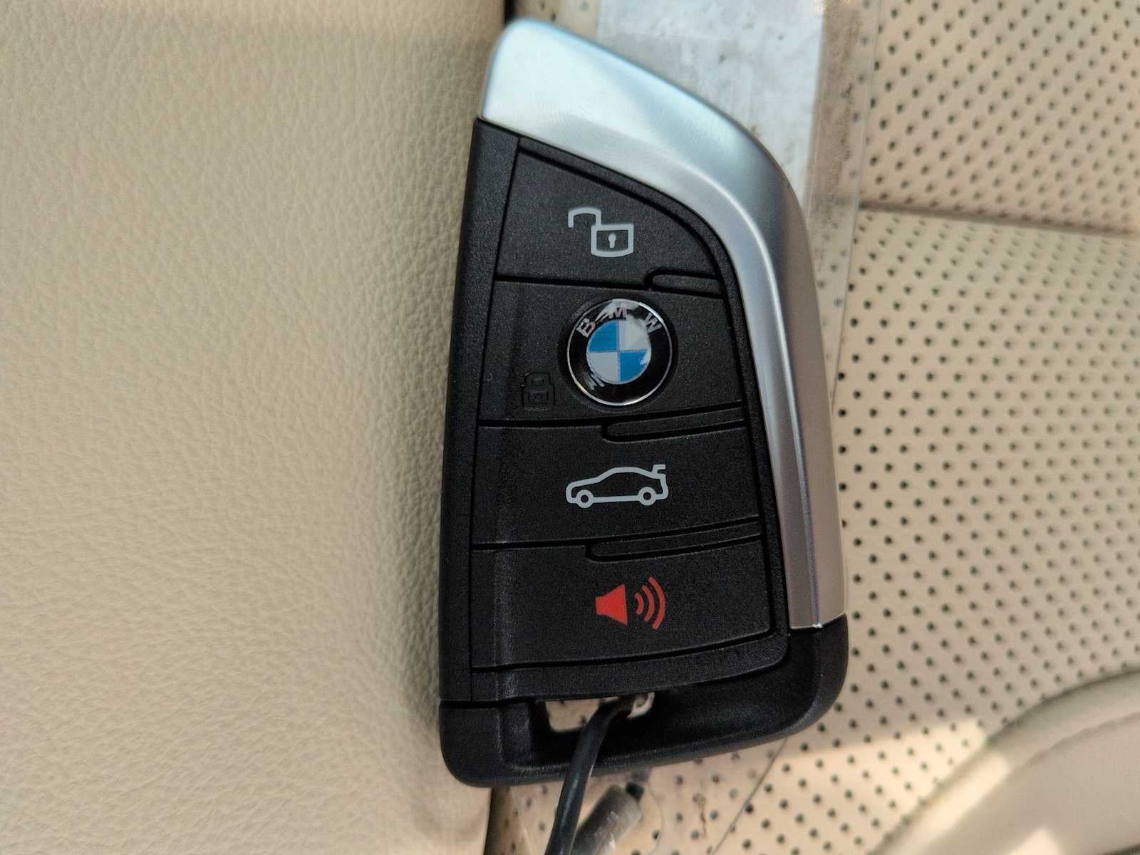 2026 BMW Serie 3 330i NA xDrive