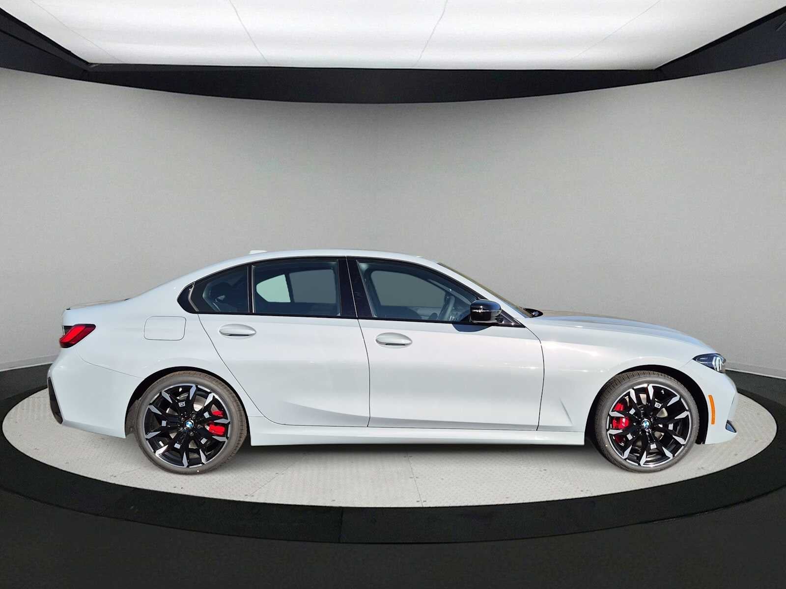2026 BMW Serie 3 330i NA xDrive