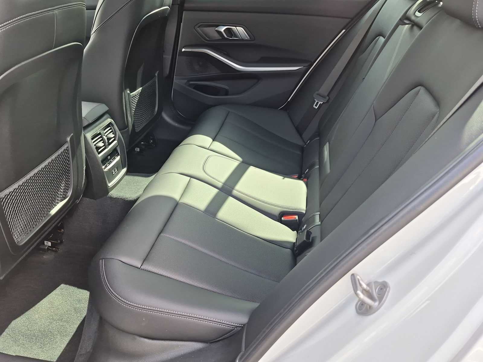 2023 BMW Serie 3 330i xDrive