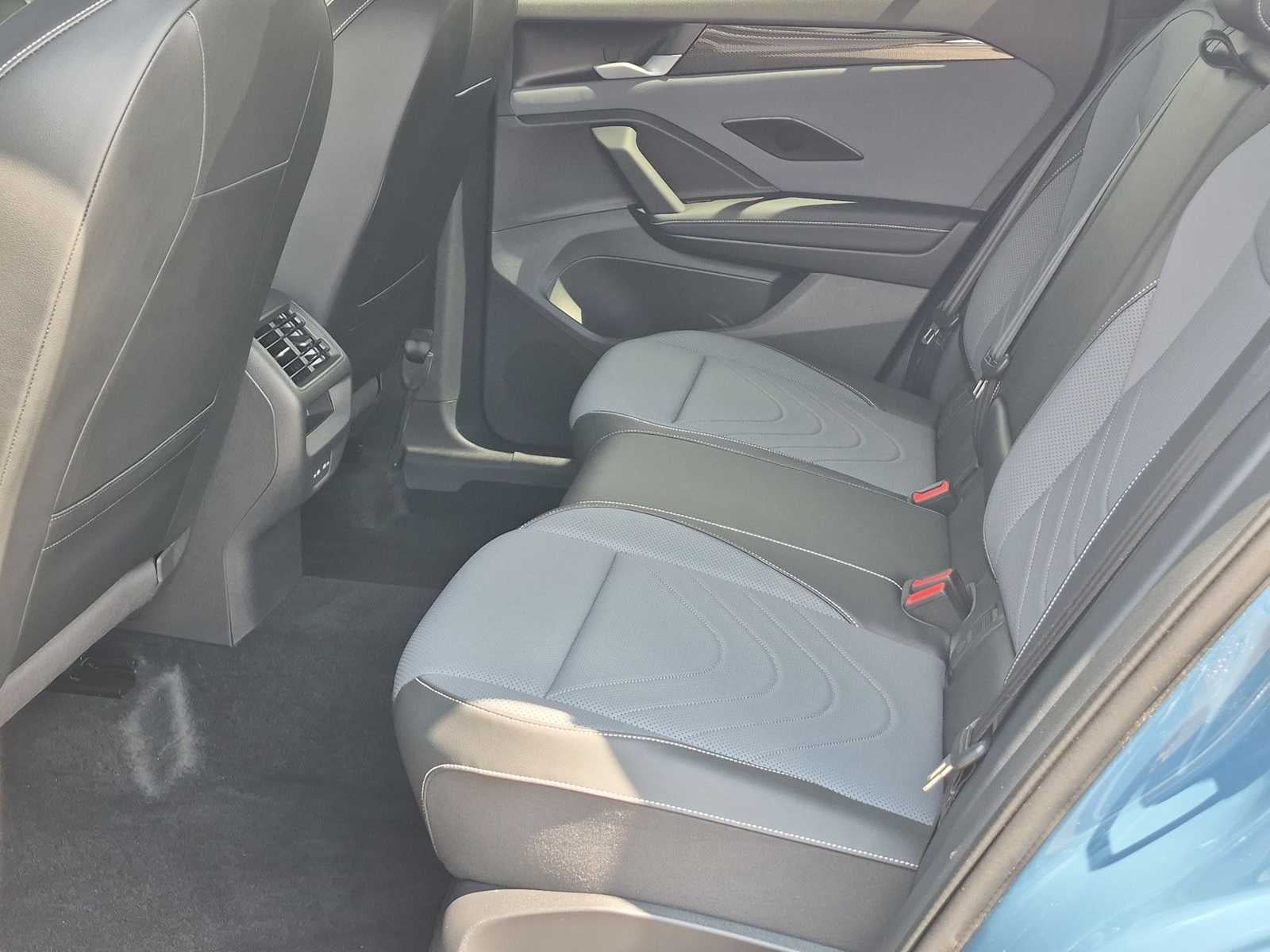 Volkswagen Tiguan SE R-Line Negro 2025