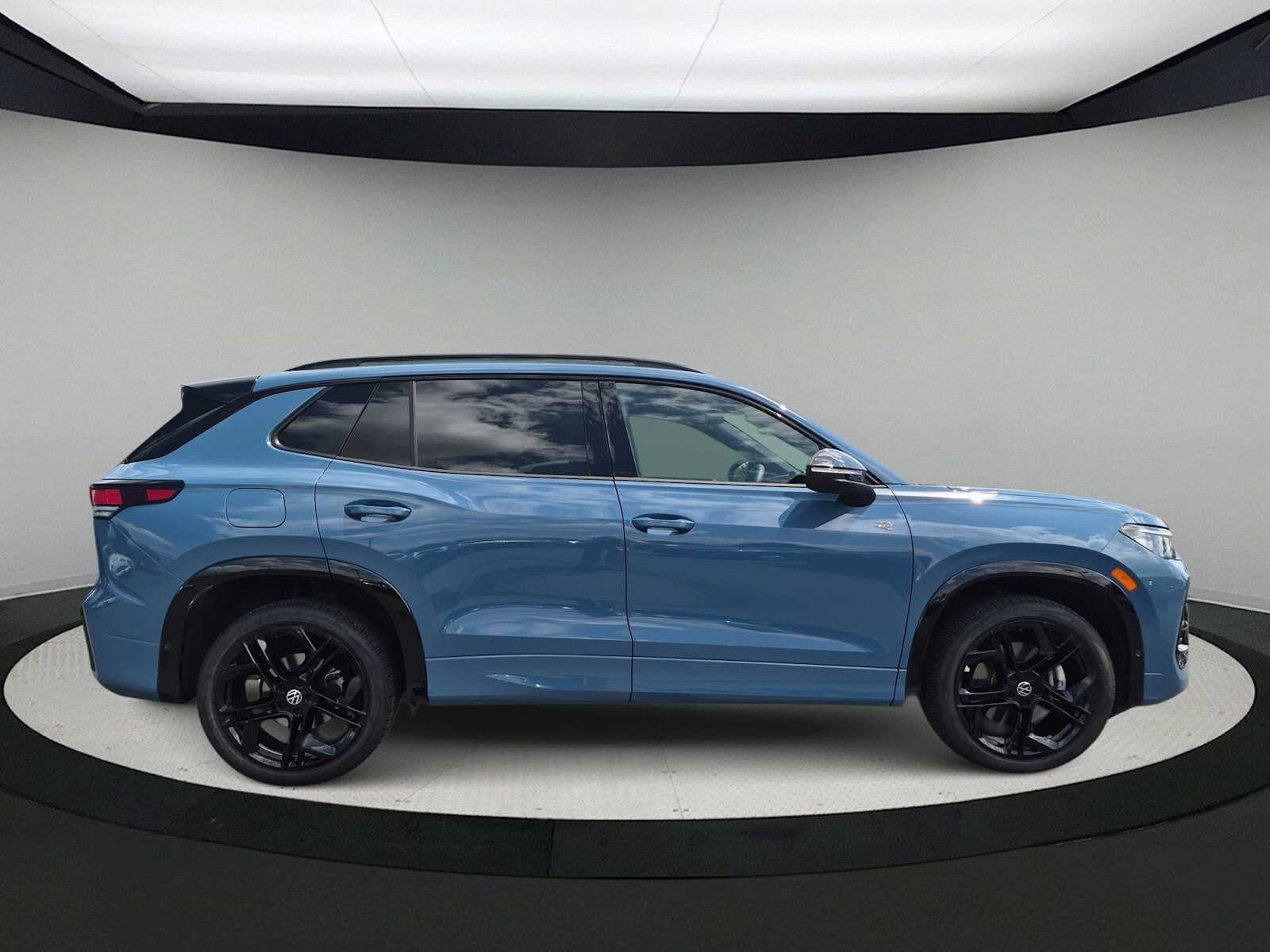 Volkswagen Tiguan SE R-Line Negro 2025