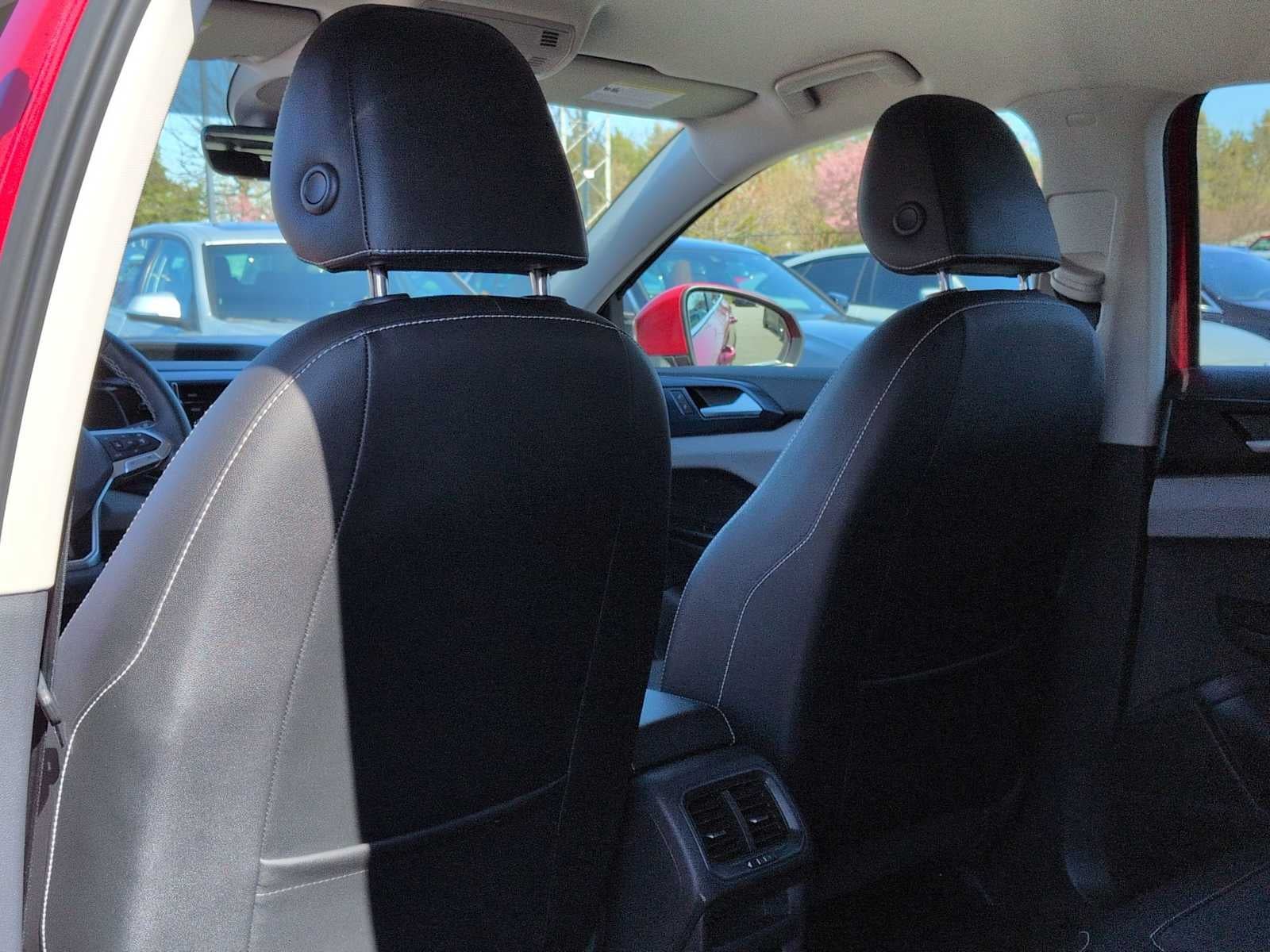 Volkswagen Taos SE 2022