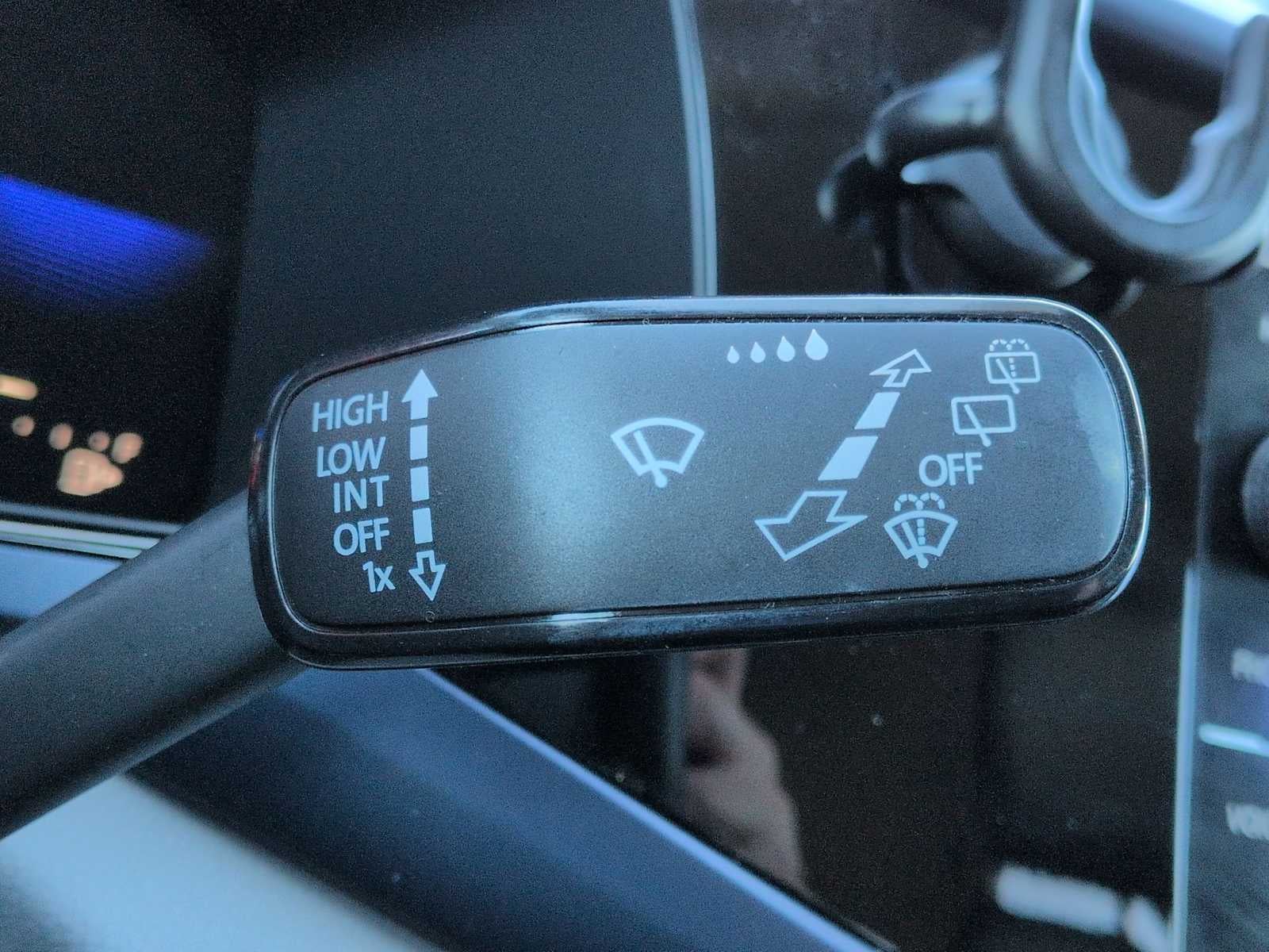 Volkswagen Taos SE 2022