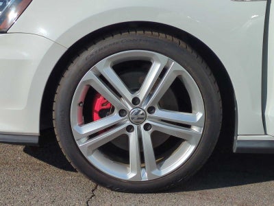 Volkswagen Jetta 2.0T GLI SE 2016