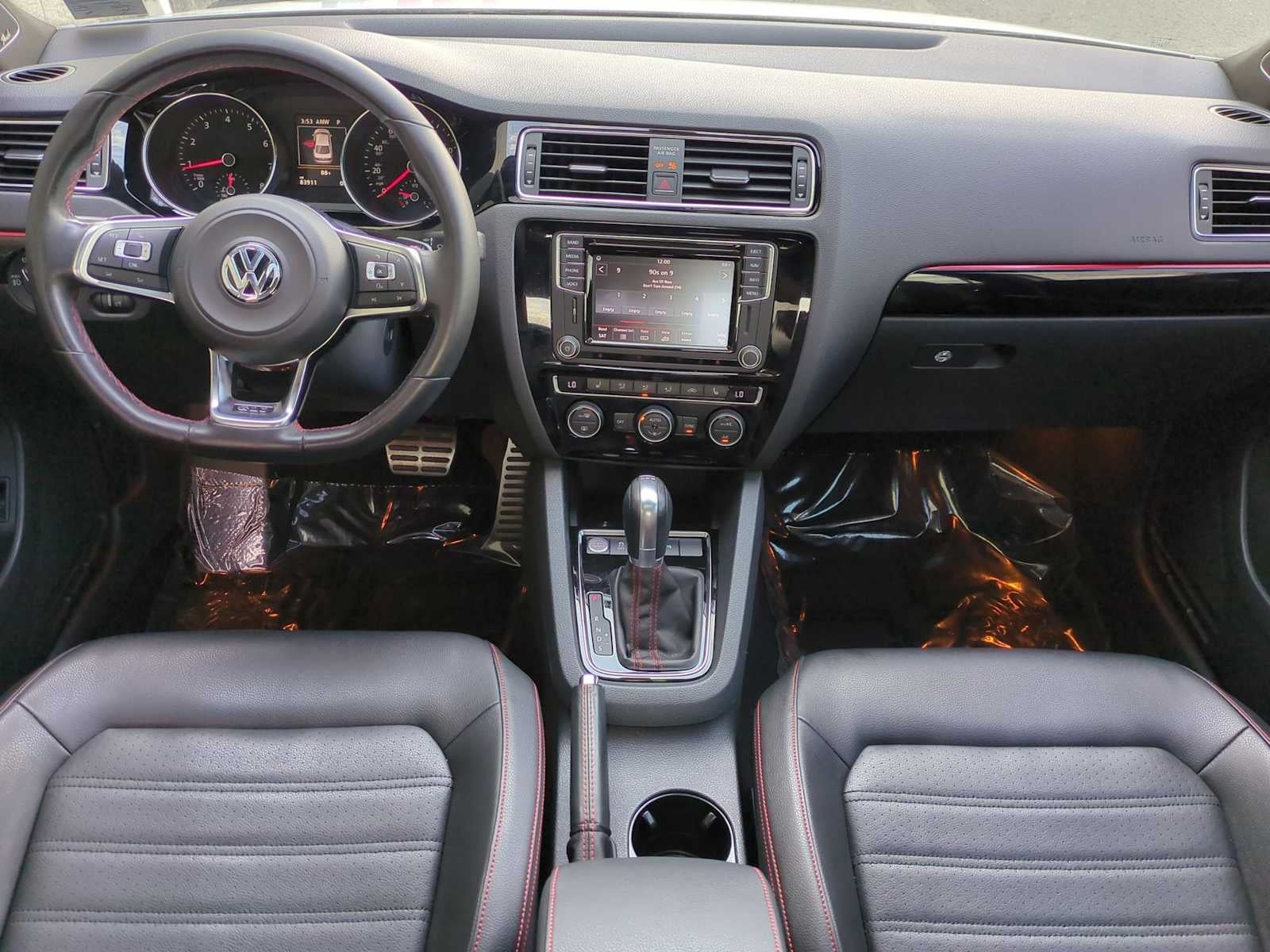 Volkswagen Jetta 2.0T GLI SE 2016