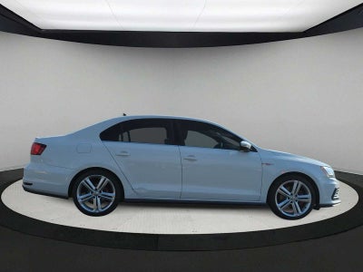 Volkswagen Jetta 2.0T GLI SE 2016