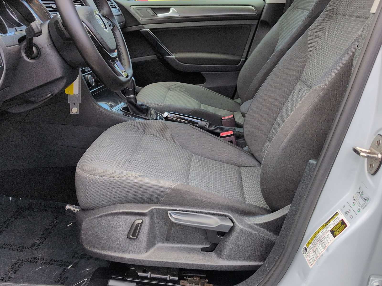 Volkswagen Golf SportWagen S 2018
