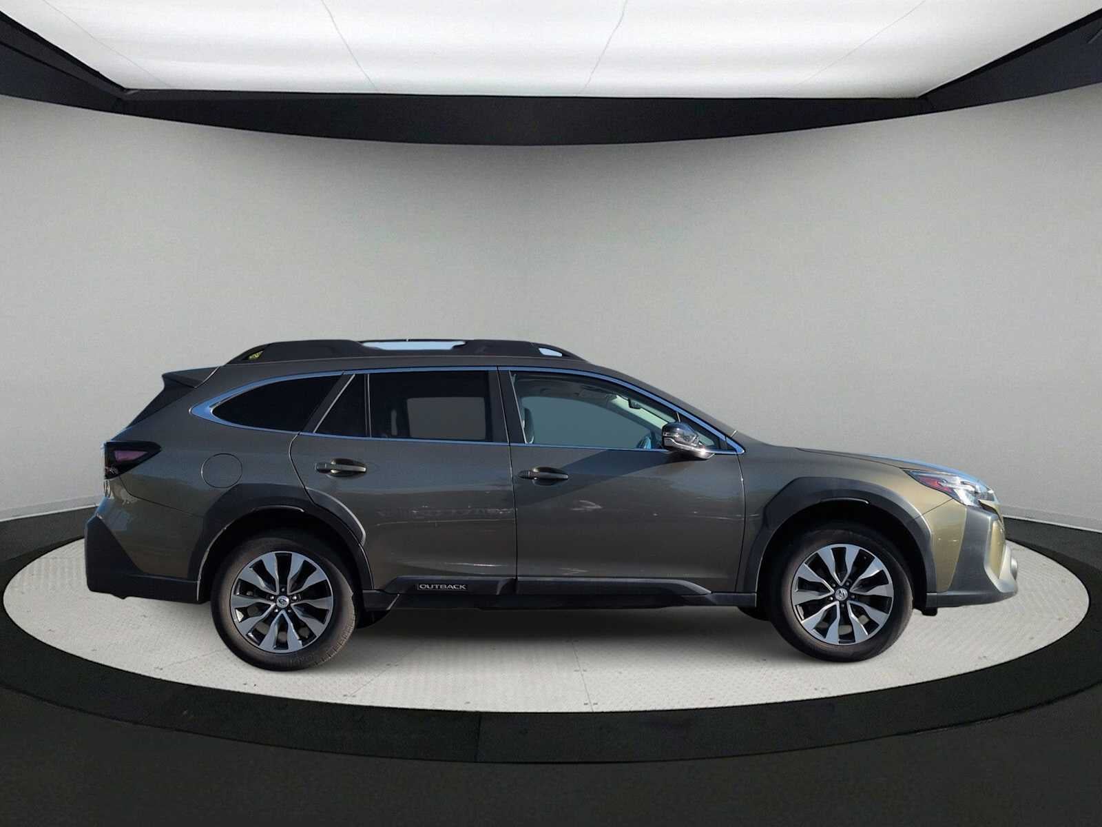 Subaru Outback Limited XT 2024