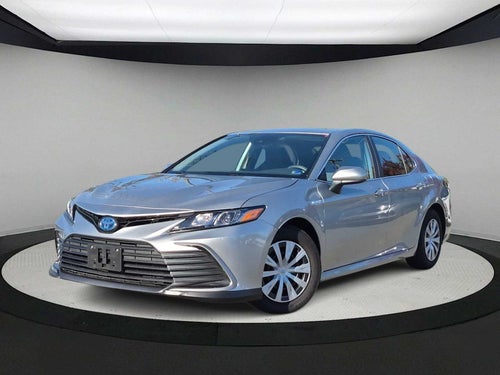 Toyota Camry Hybrid LE 2021