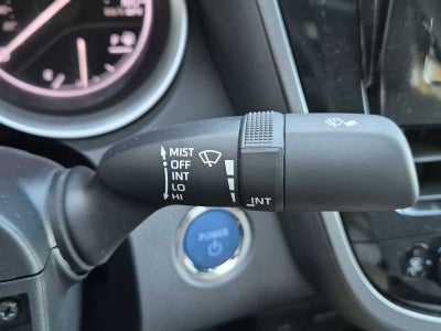 Toyota Camry Hybrid LE 2021