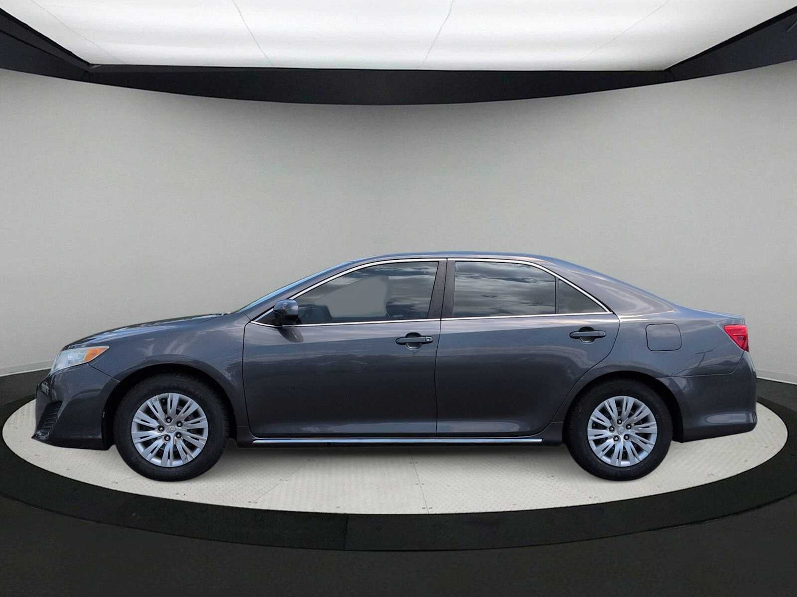 Toyota Camry LE 2012
