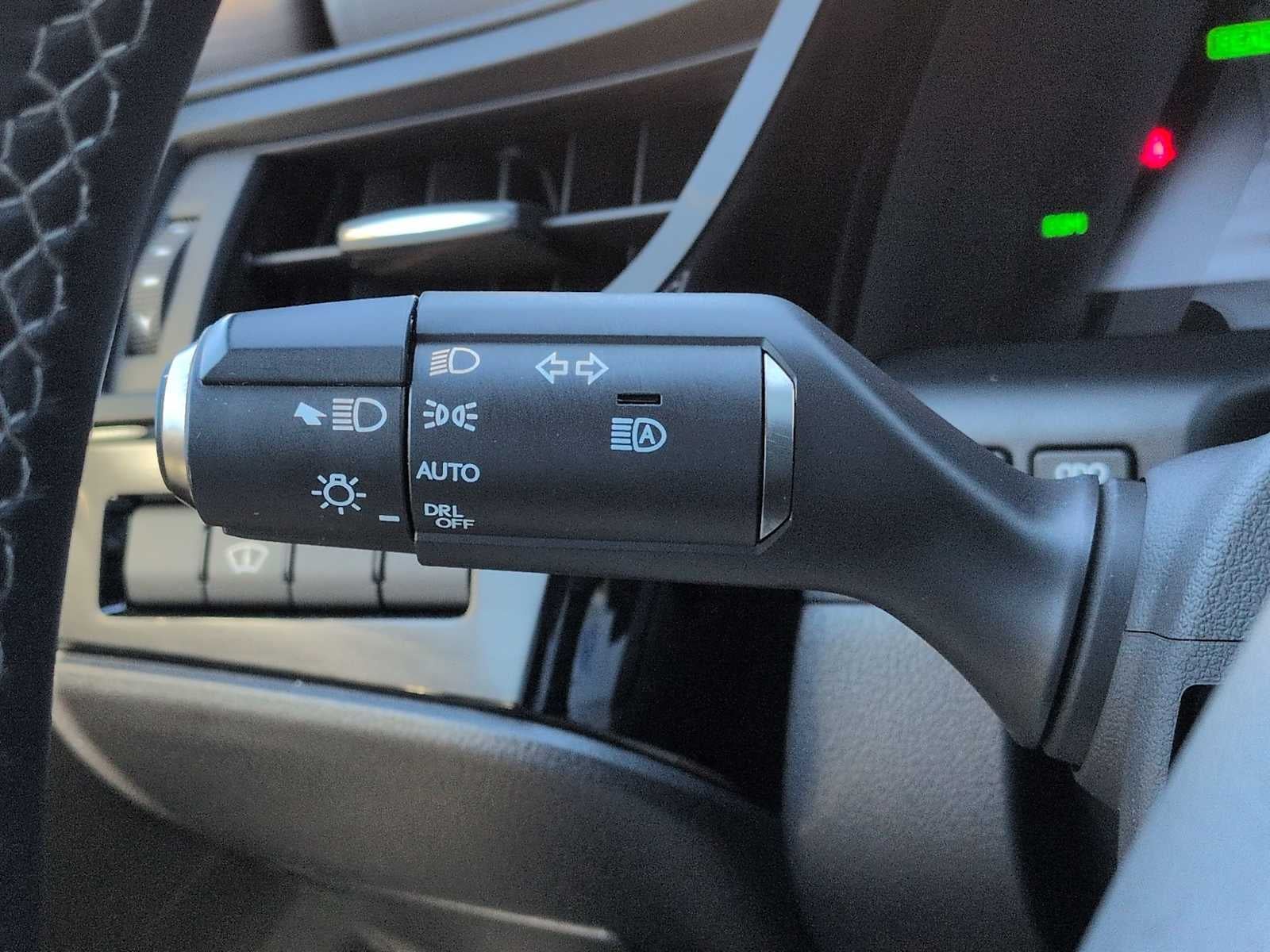 Lexus ES 300h F SPORT 2022