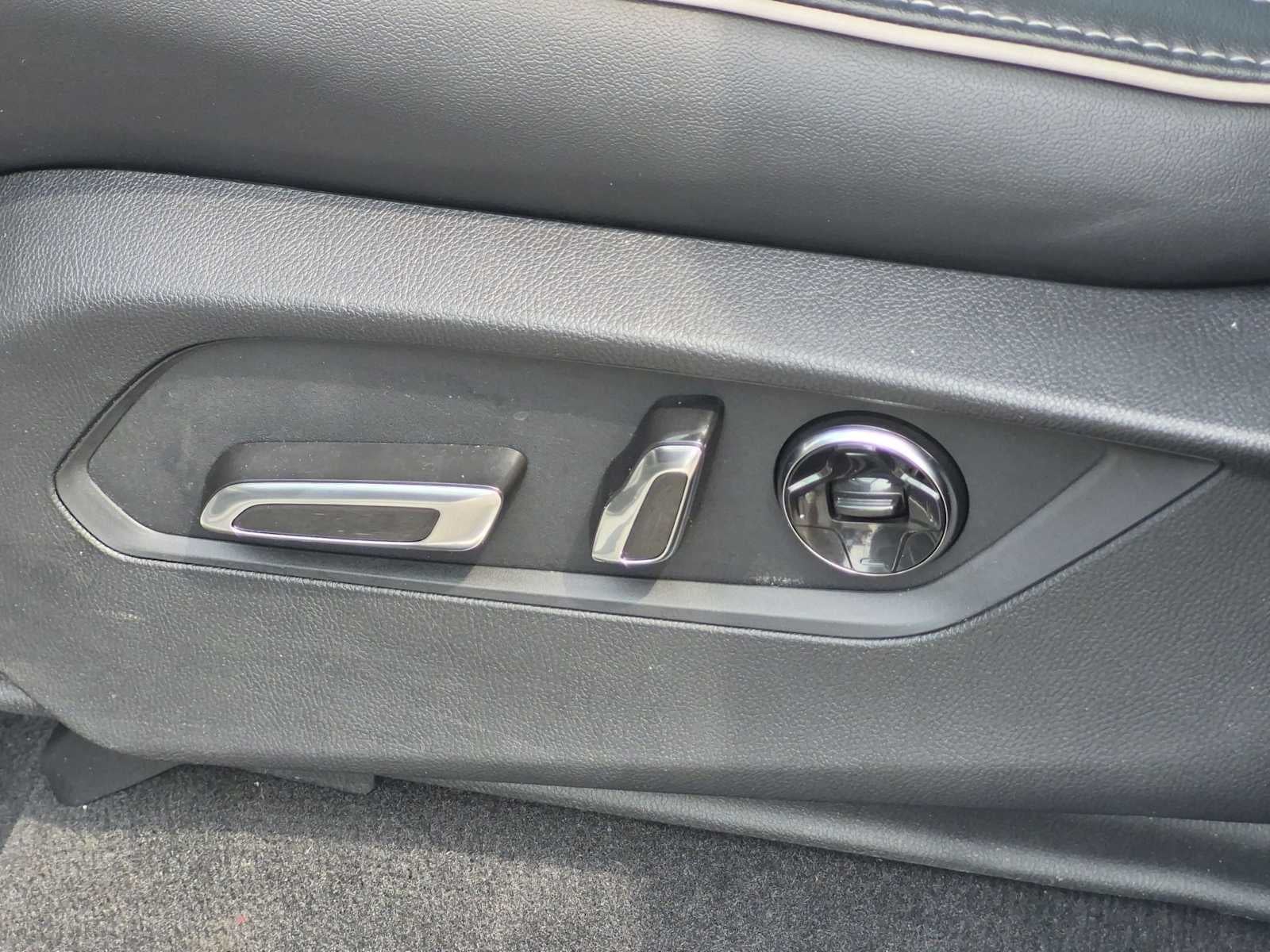 2023 Acura MDX con Paquete Avanzado