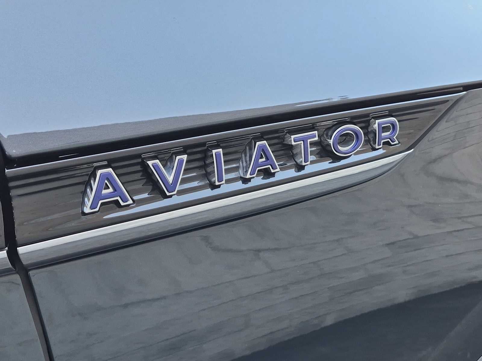 2022 Lincoln Aviator Black Label Grand Touring