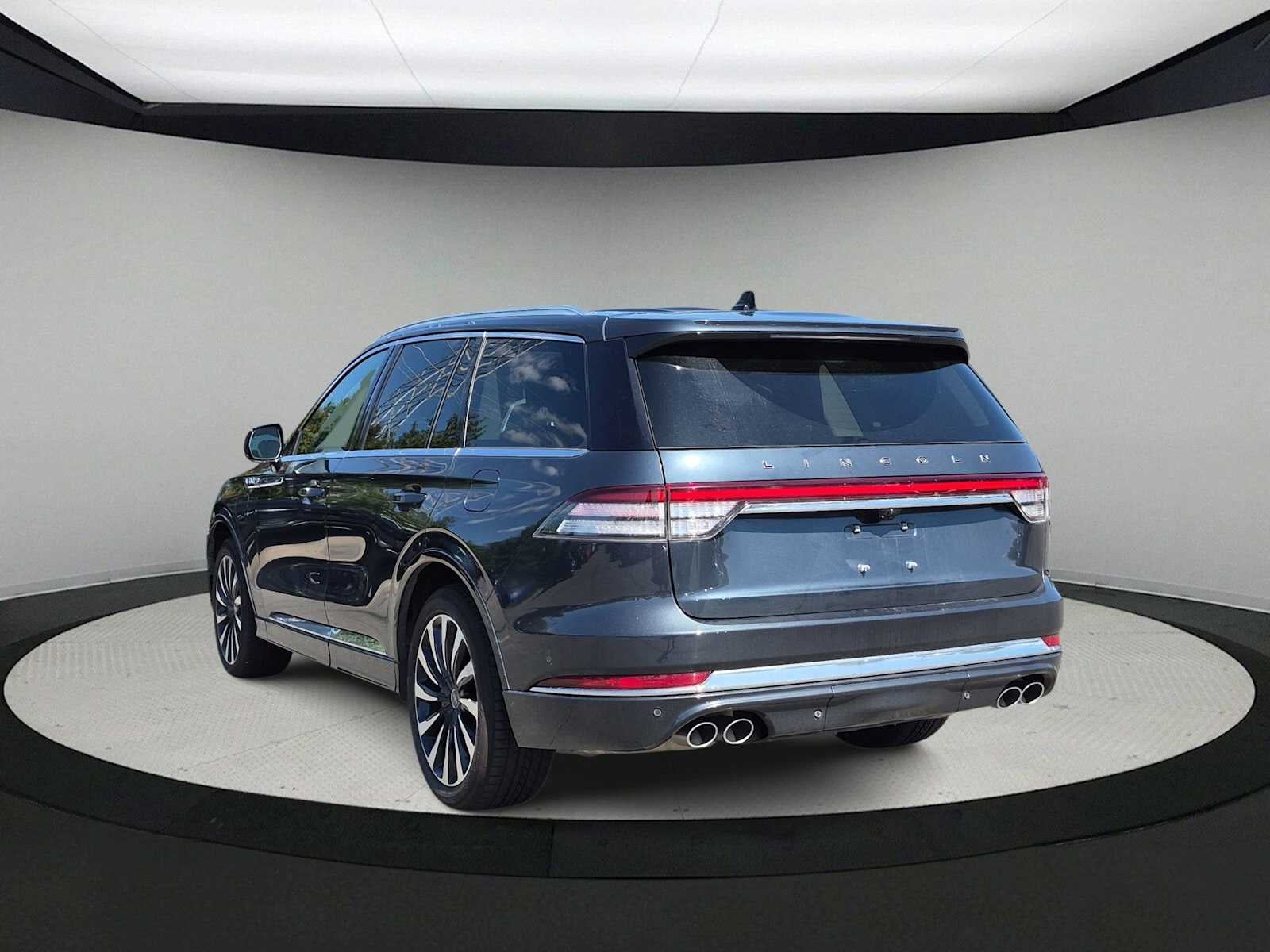2022 Lincoln Aviator Black Label Grand Touring