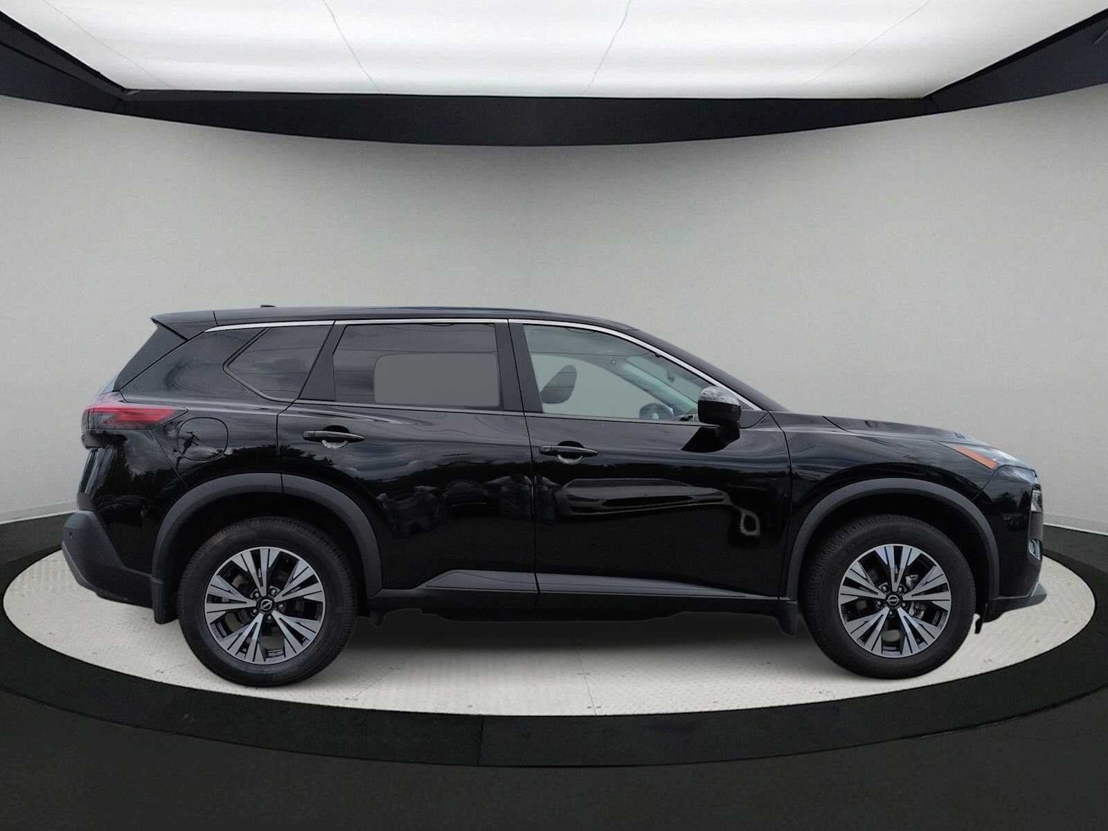 Nissan Rogue SV 2023