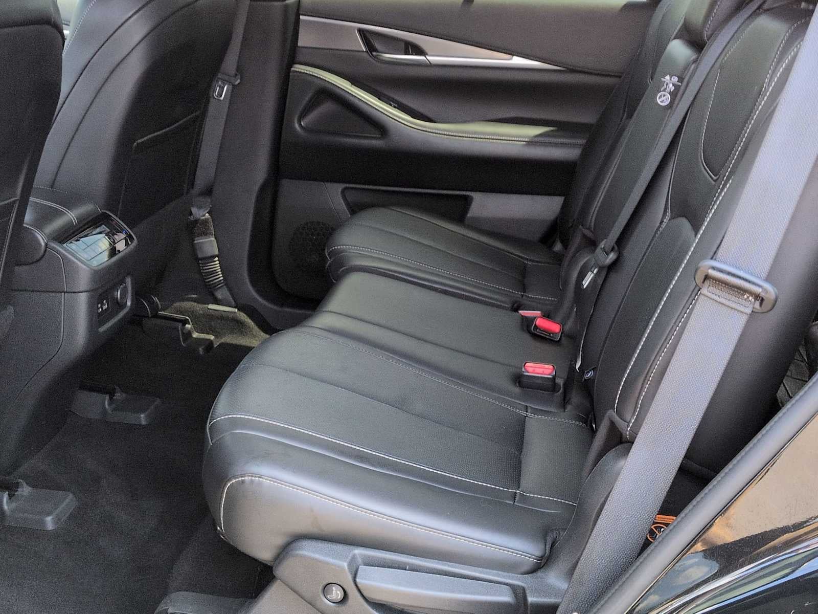INFINITI QX60 LUXE 2023