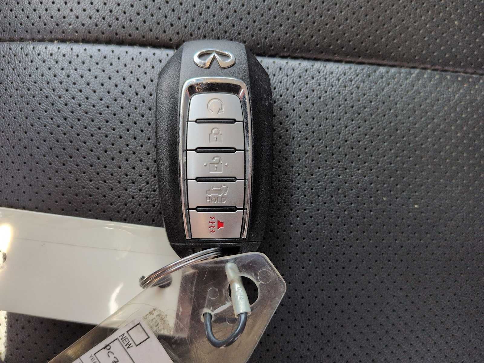 INFINITI QX60 LUXE 2023