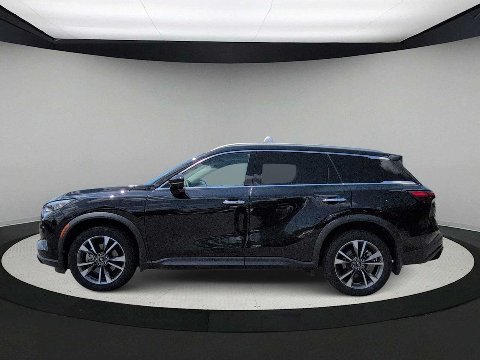 INFINITI QX60 LUXE 2023