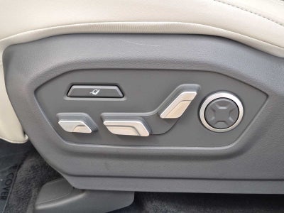 Hyundai Santa Fe Hybrid Calligraphy 2025