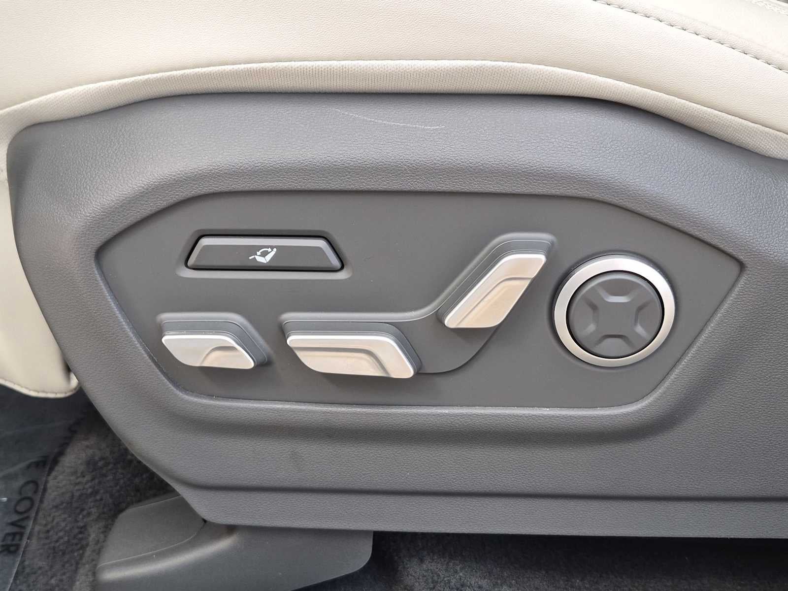 Hyundai Santa Fe Hybrid Calligraphy 2025