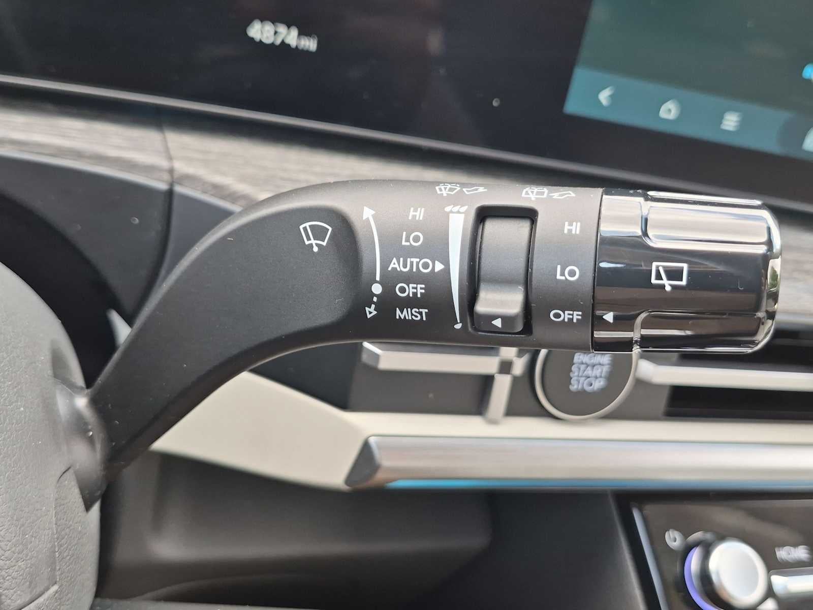 Hyundai Santa Fe Hybrid Calligraphy 2025