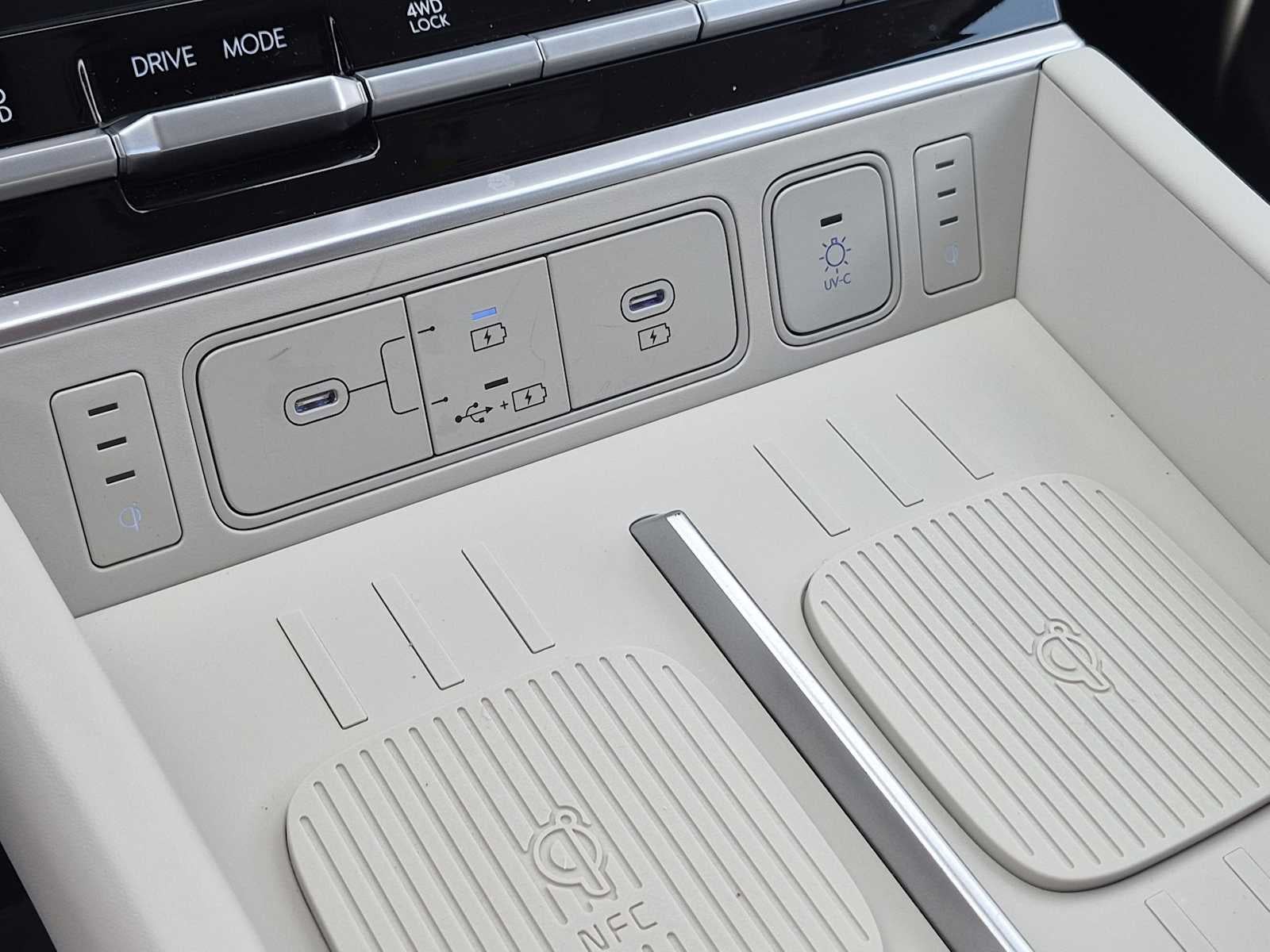 Hyundai Santa Fe Hybrid Calligraphy 2025