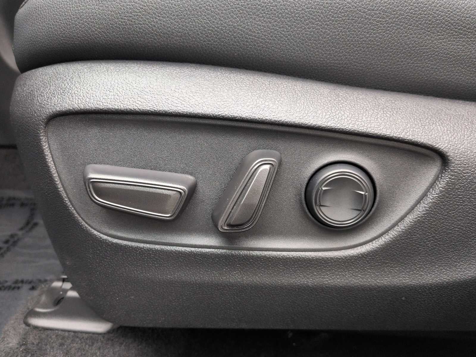 Toyota Grand Highlander XLE 2024